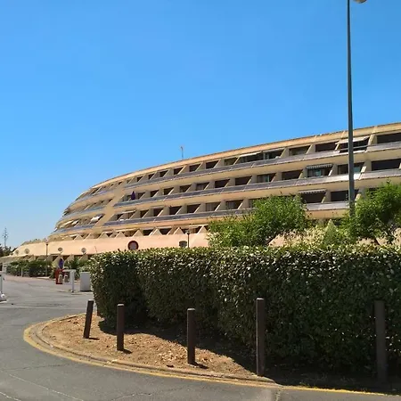 Heliopolis Village Naturiste Apartament