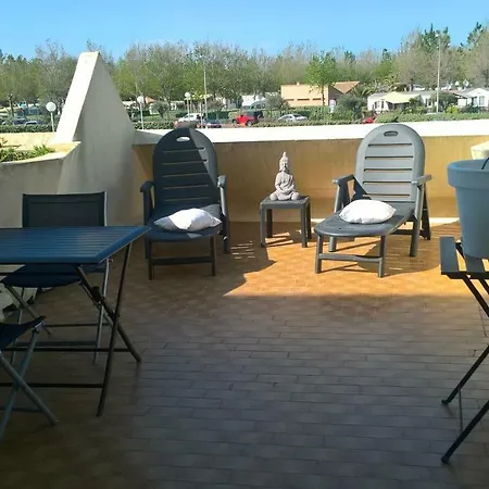 Heliopolis Village Naturiste Apartament *