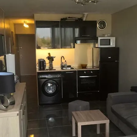 Heliopolis Village Naturiste Apartament